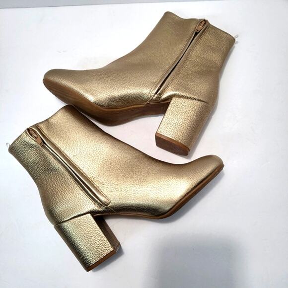 Old Navy Metallic Gold Block Heel Ankle Boots - Picture 5 of 11